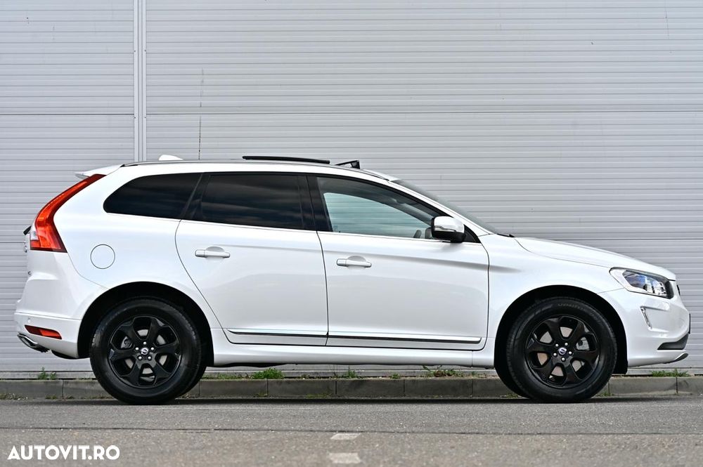 Volvo XC 60 D5 AWD Geartronic Summum - 7