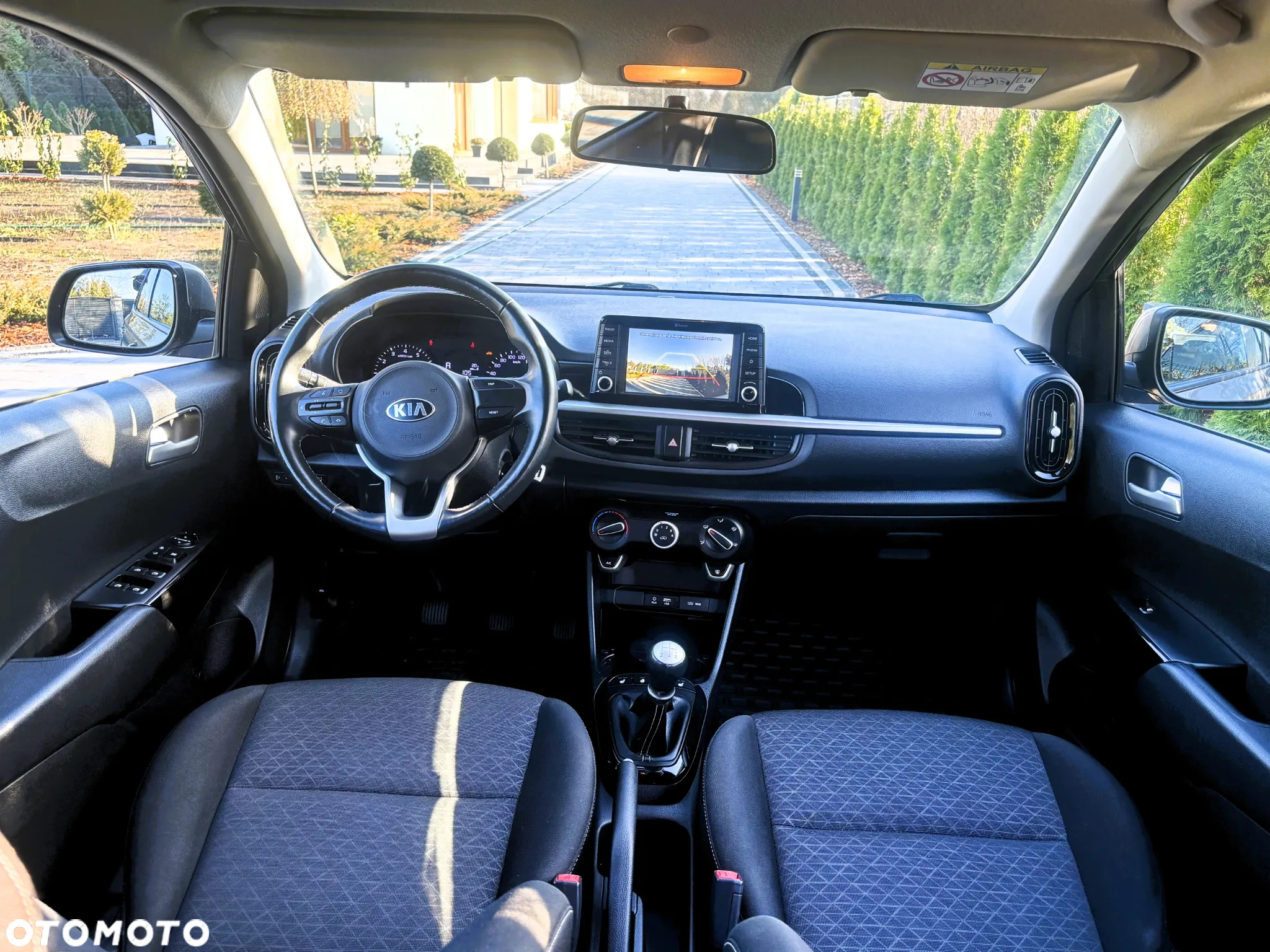 Kia Picanto - 8