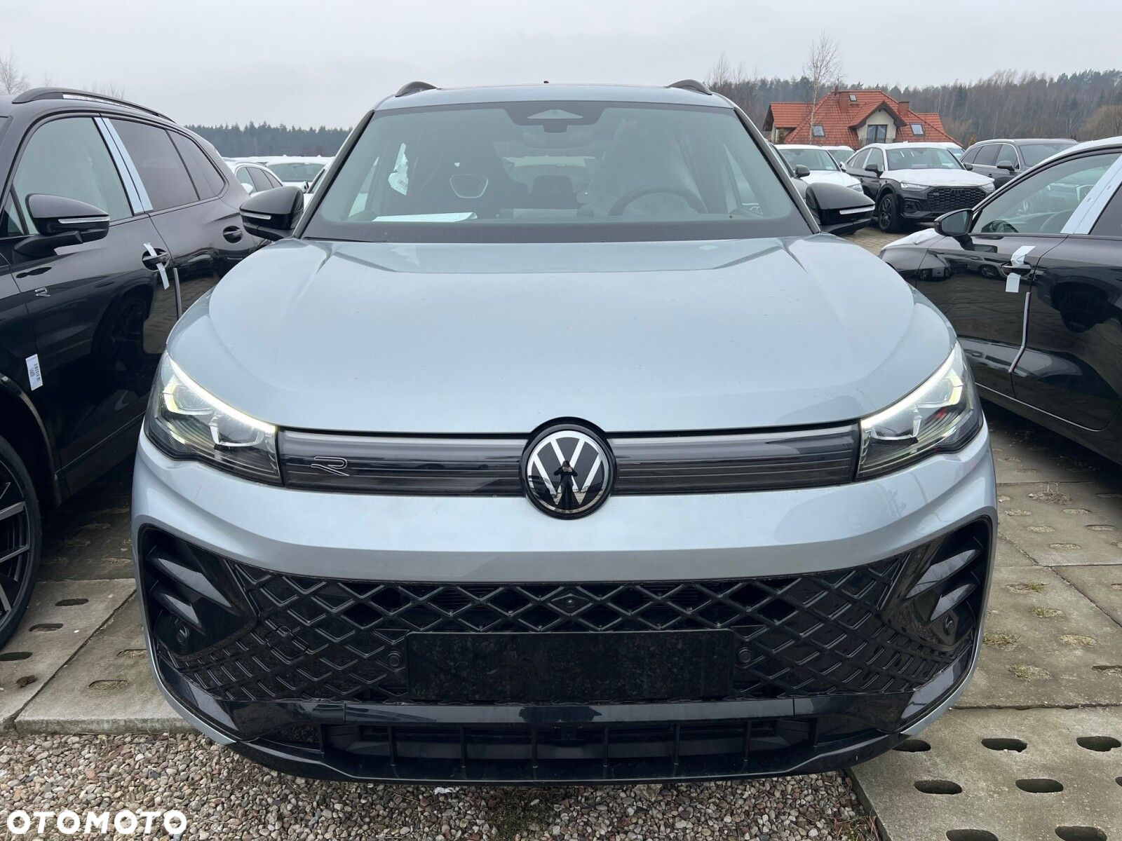 Volkswagen Tiguan - 4