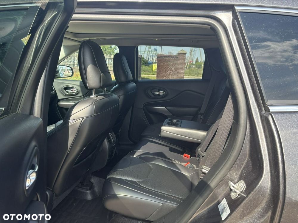 Jeep Cherokee 2.0 T Active Drive I Automatik Overland - 35