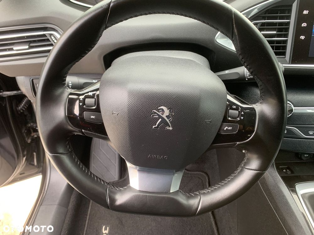 Peugeot 308 - 17