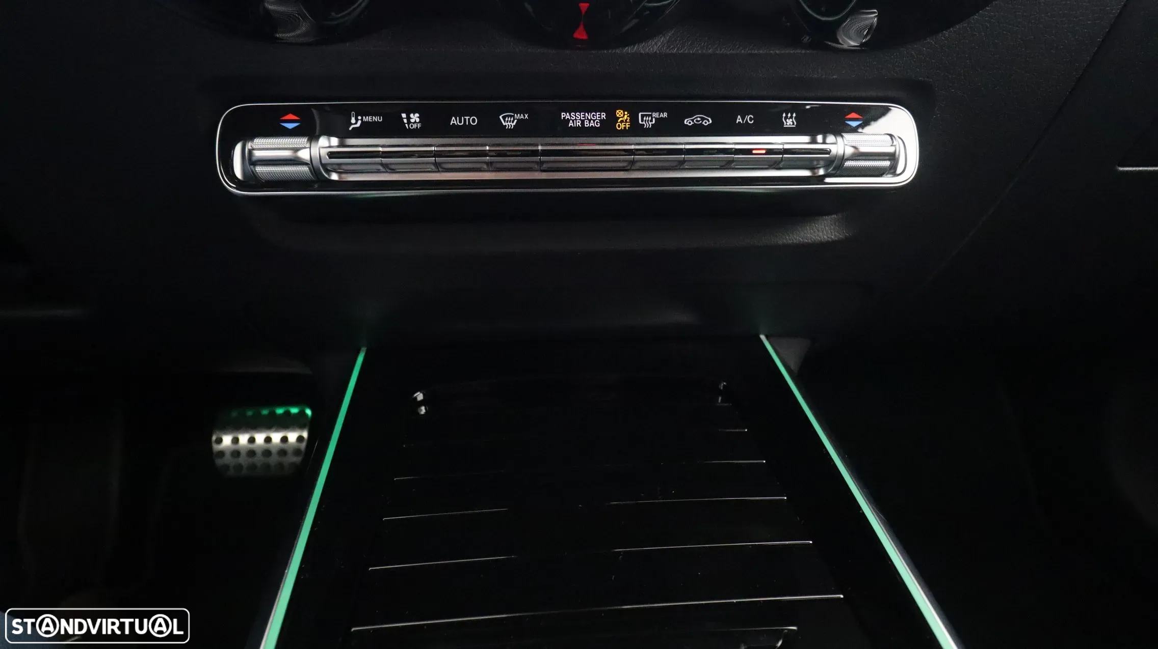 Mercedes-Benz EQB 350 4Matic AMG Line - 22