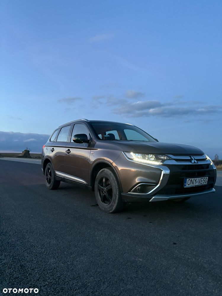 Mitsubishi Outlander 2.0 City Style 2WD - 11