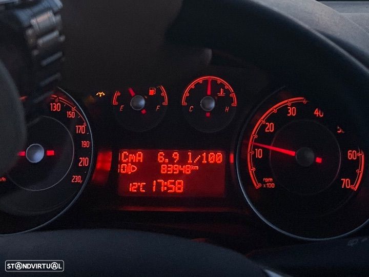Fiat Punto 1.2 Young II S&S - 9