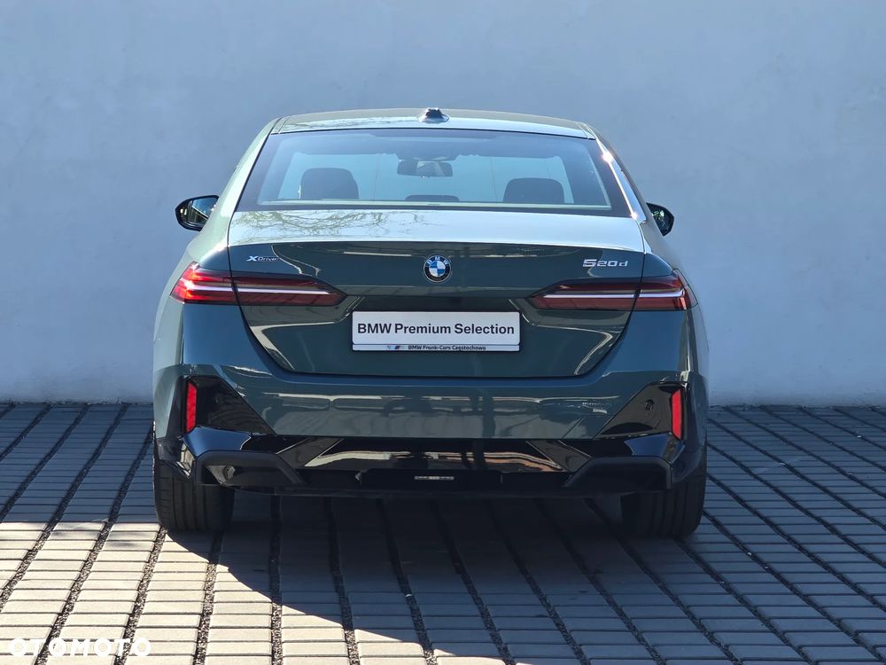BMW Seria 5 520d xDrive mHEV M Sport - 5