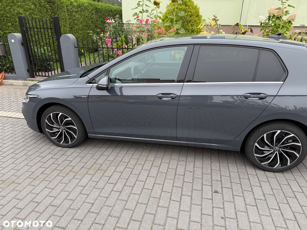 Volkswagen Golf 1.5 TSI EVO Style - 4