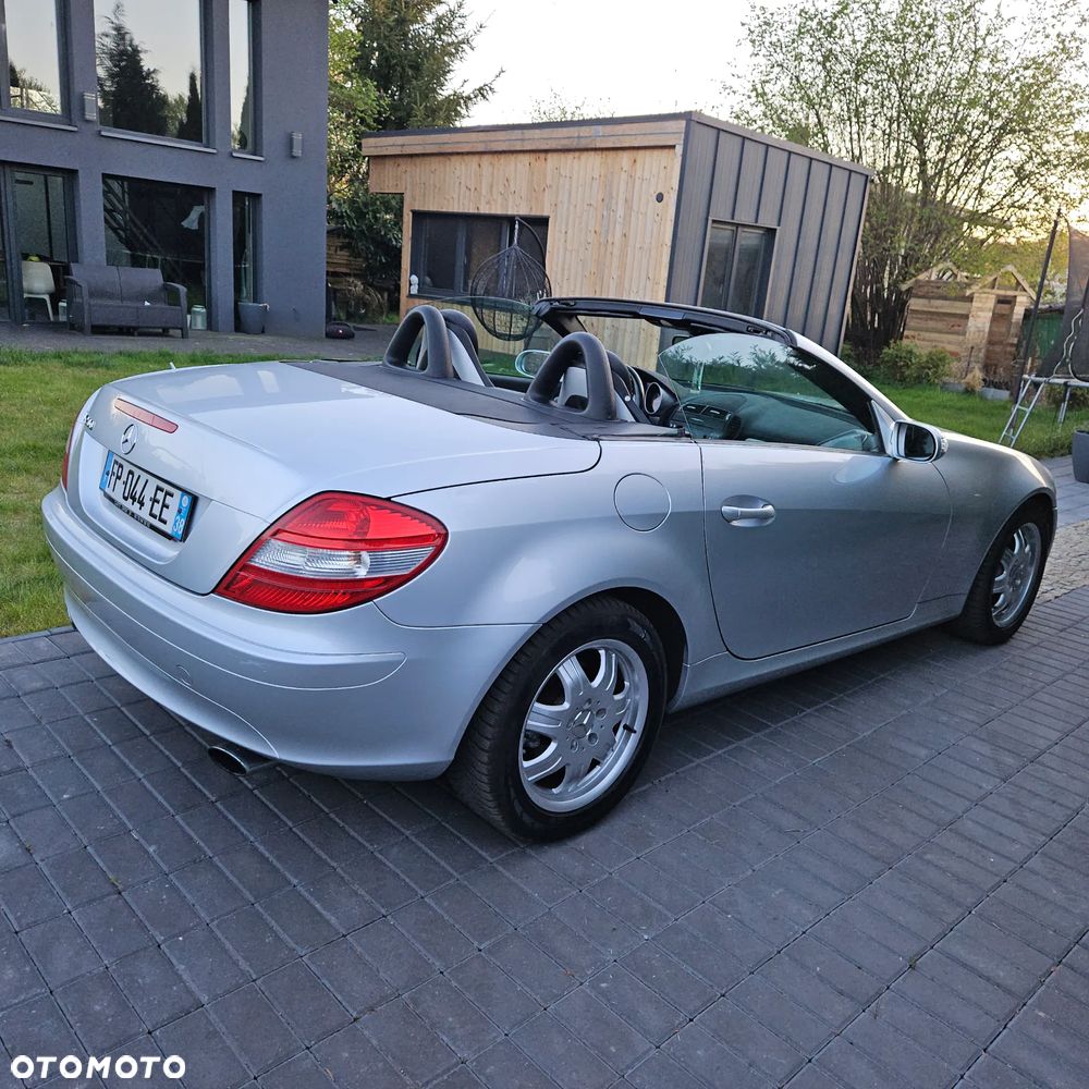 Mercedes-Benz SLK - 9