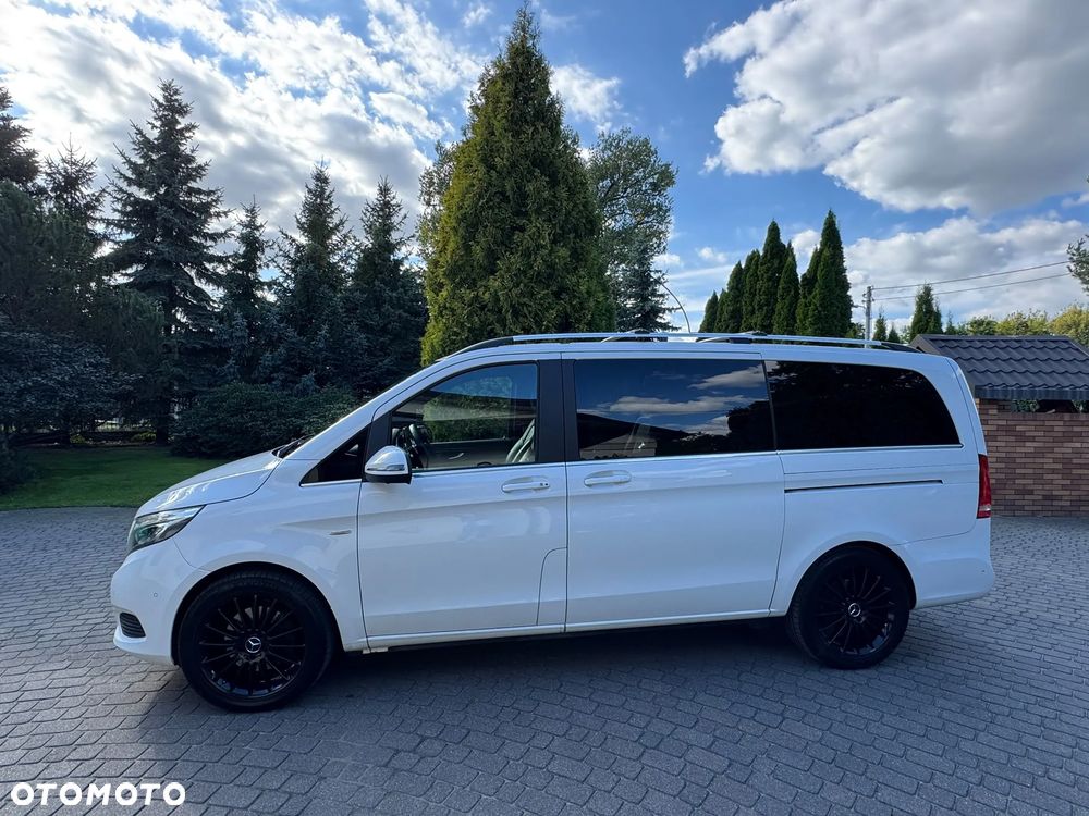 Mercedes-Benz V-Class 2016 photo 5