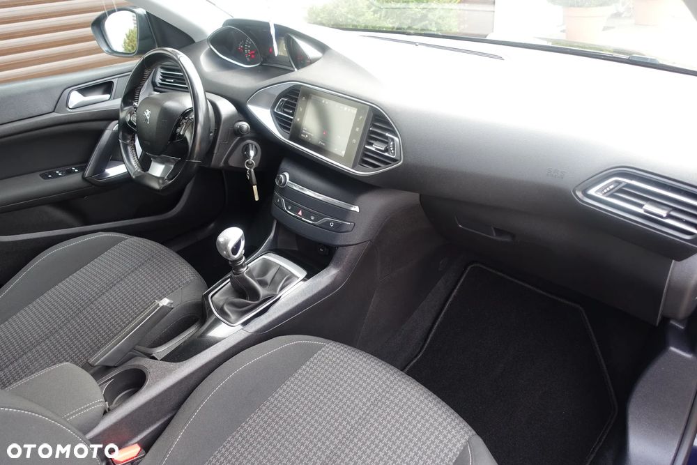 Peugeot 308 1.5 BlueHDi Active S&S - 15