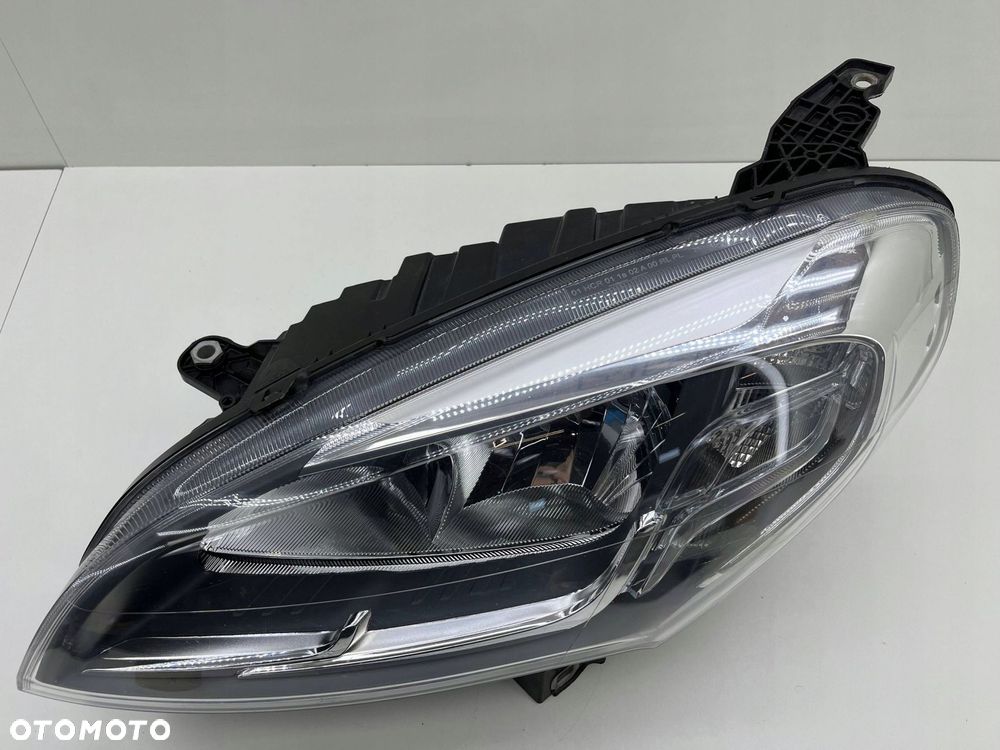 FIAT DOBLO LEWA LAMPA PRZÓD EUROPA 10500748 - 10