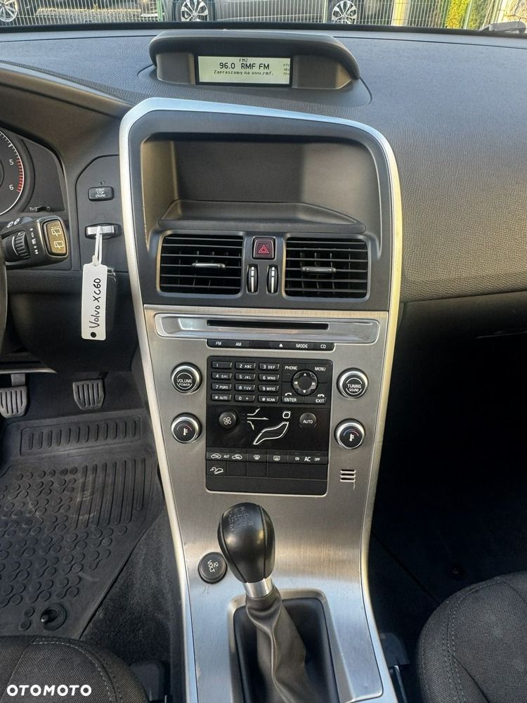 Volvo XC 60 2.4D AWD - 16
