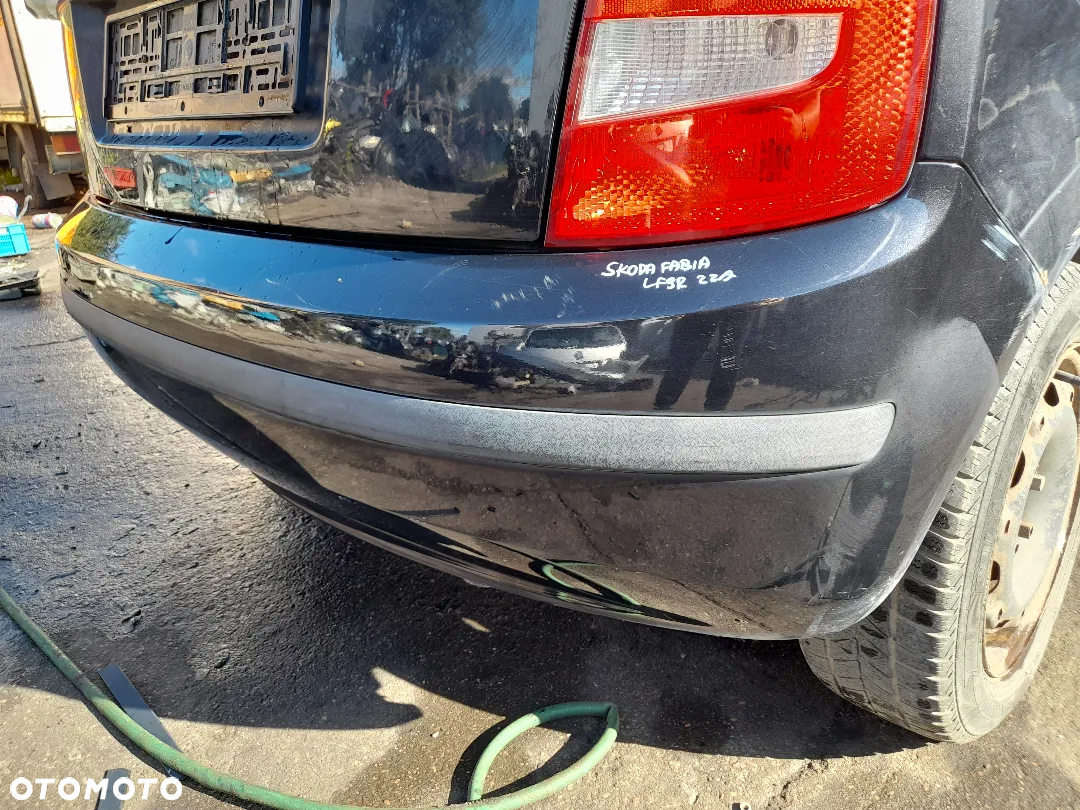 SKODA FABIA I ZDERZAK TYŁ TYLNY TYLNI LF9R - 3