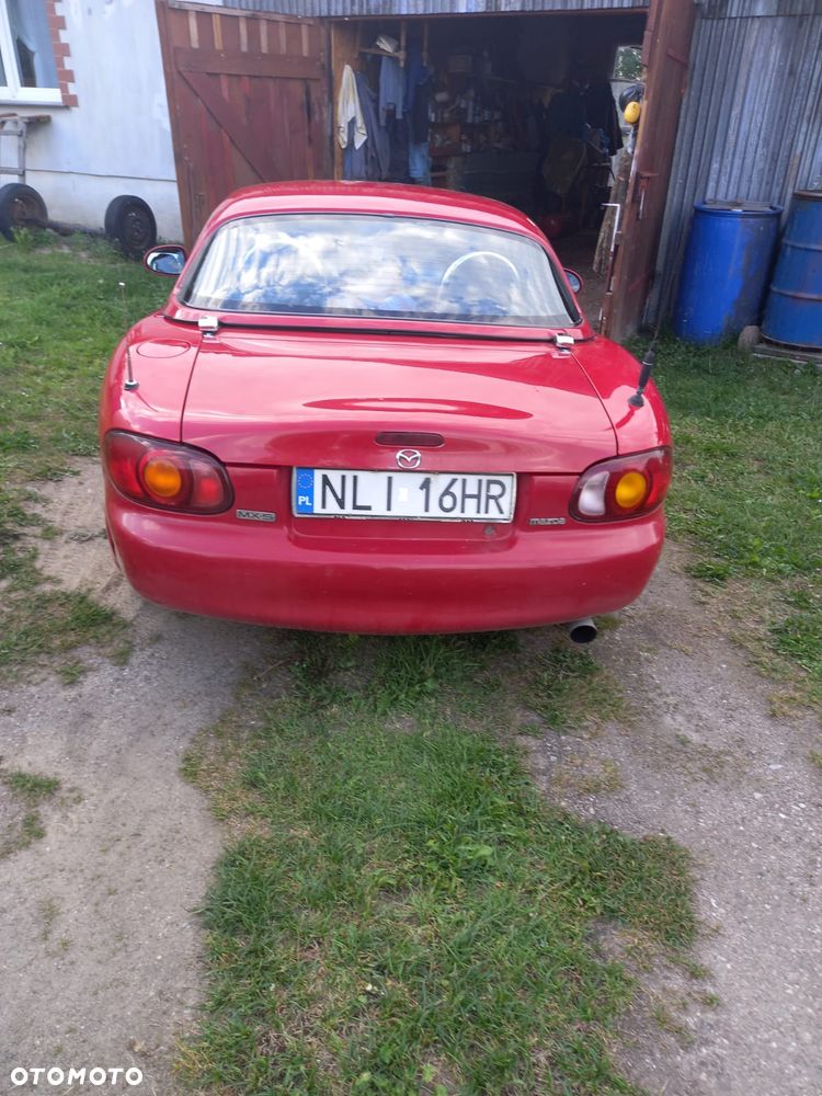 Mazda MX-5 1.6i 16V - 2