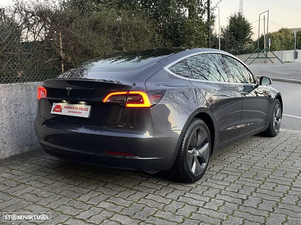 Tesla Model 3 RWD - 2