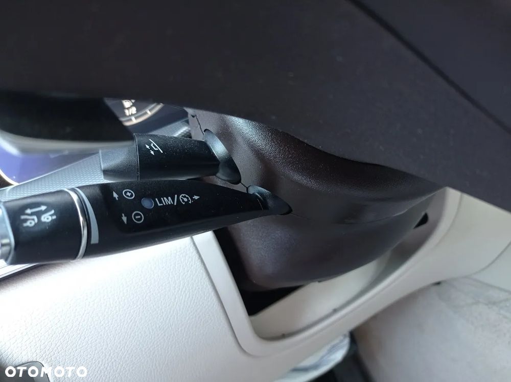 Mercedes-Benz Klasa E 350 BlueTEC 9G-TRONIC Avantgarde - 23