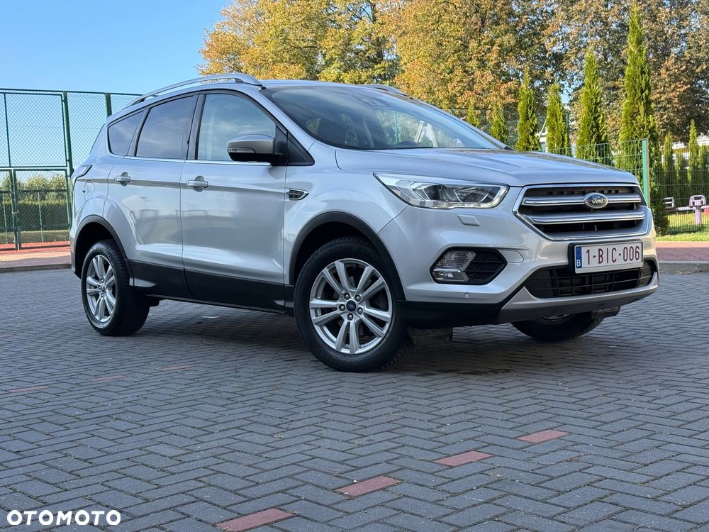 Ford Kuga - 4
