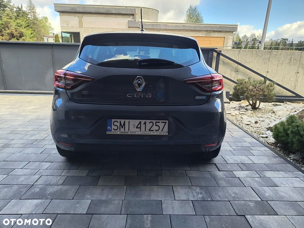 Renault Clio E-TECH 140 BUSINESS EDITION - 11