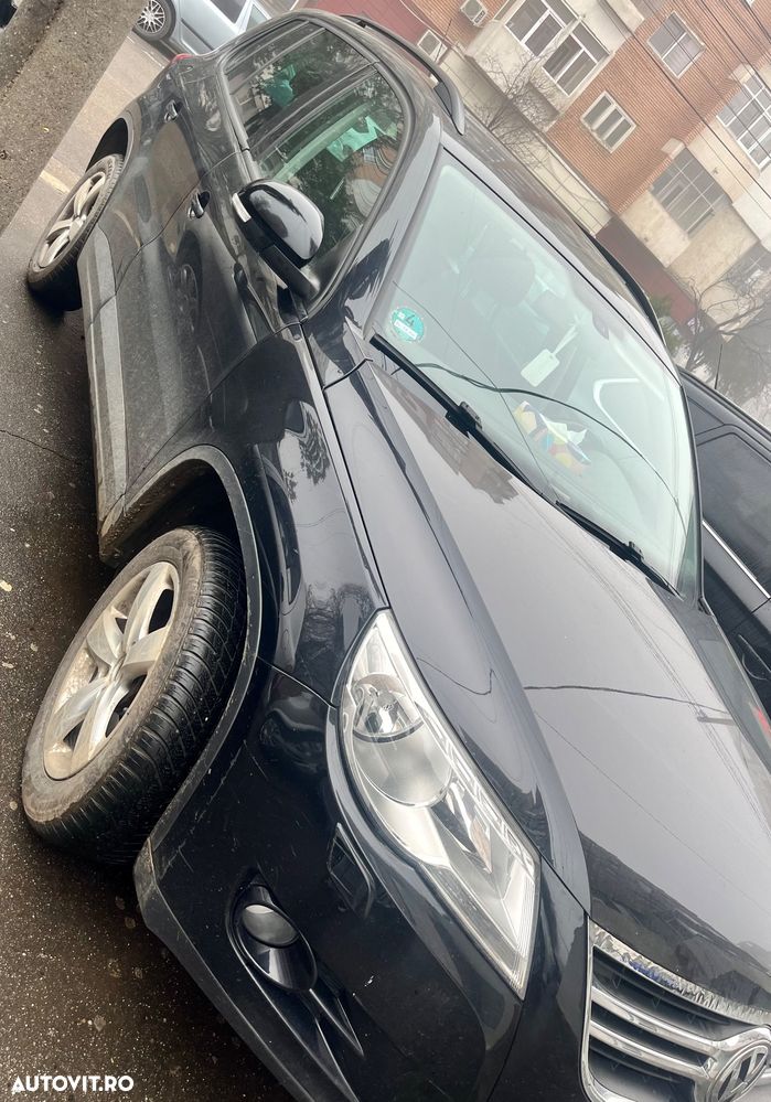 Volkswagen Tiguan - 8