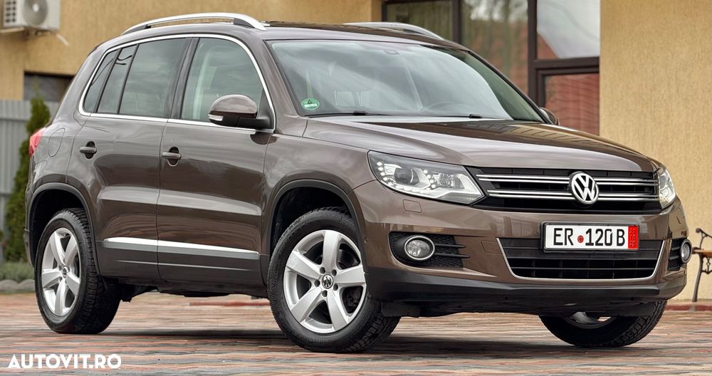 Volkswagen Tiguan 2.0 TDI DPF BlueMotion Technology Sport & Style - 3