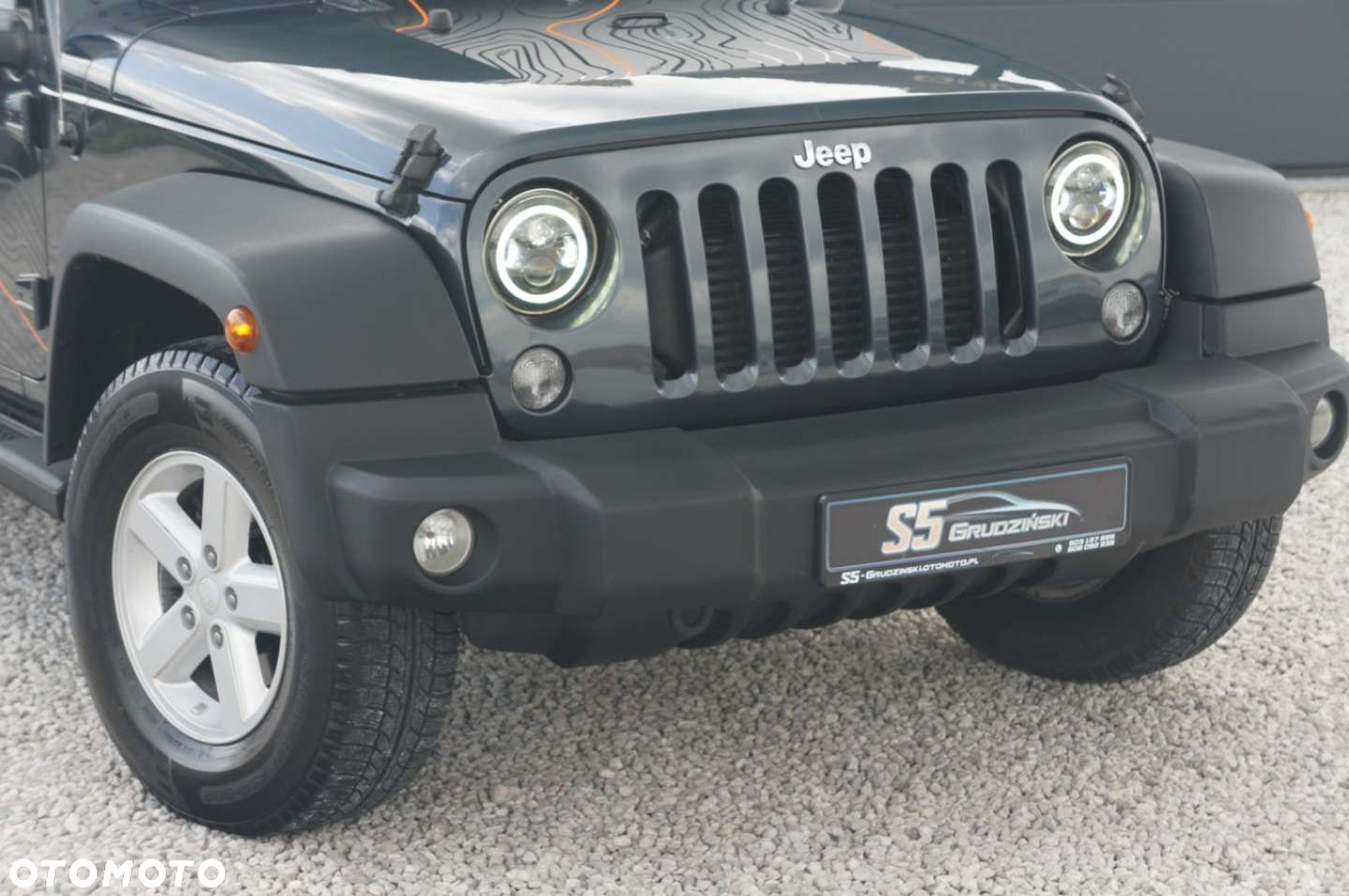 Jeep Wrangler - 17