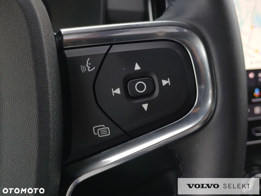 Volvo XC 40 - 32