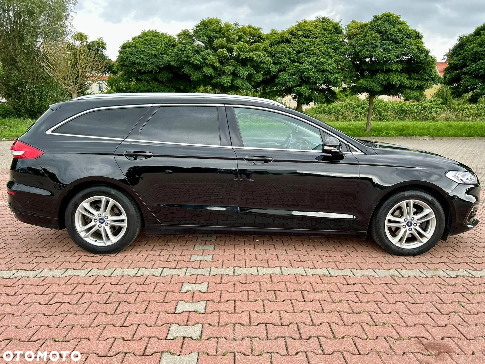 Ford Mondeo 2.0 EcoBlue Titanium - 9