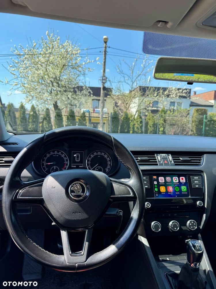 Skoda Octavia 1.6 TDI Active - 8