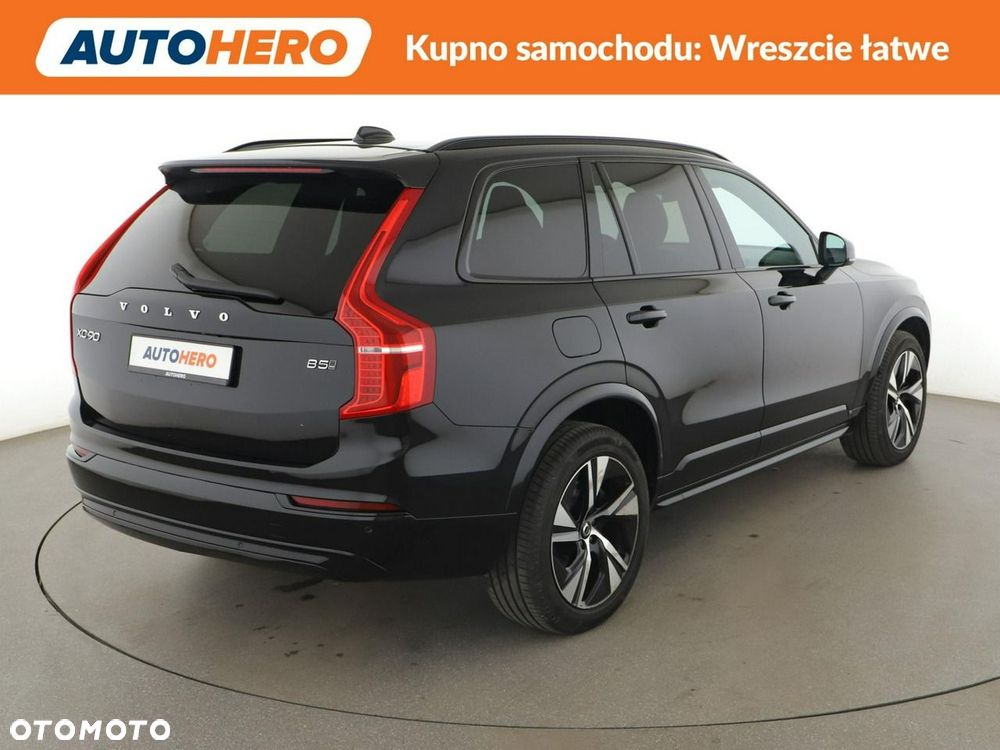 Volvo XC 90 - 8
