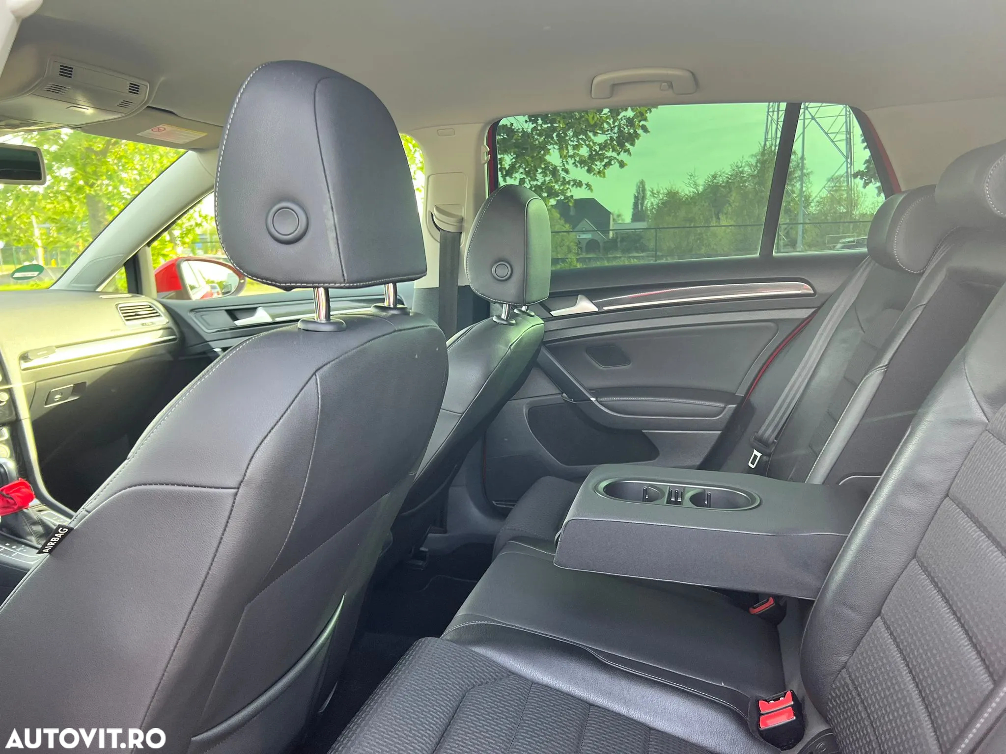 Volkswagen Golf 1.4 TSI BlueMotion Technology DSG Comfortline - 12