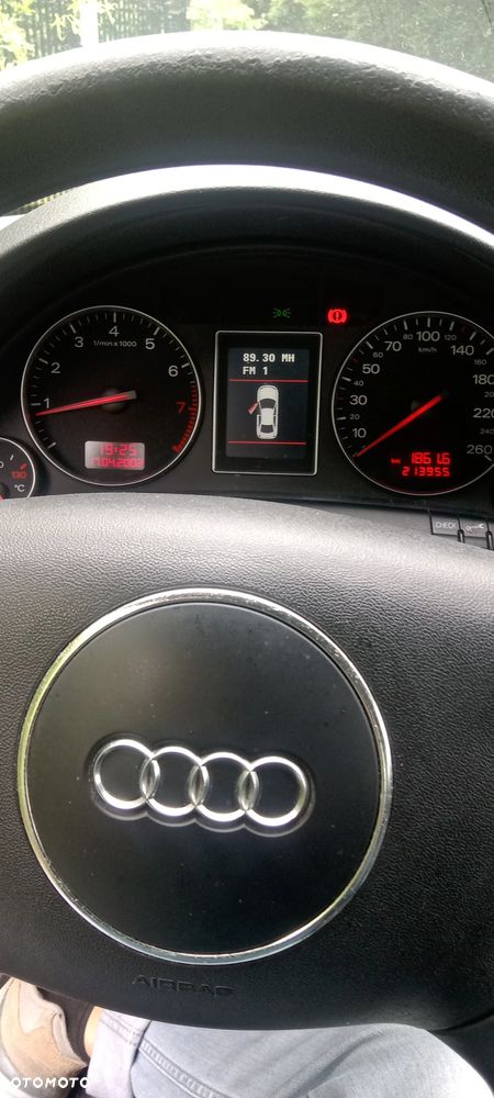 Audi A4 Avant 2 - 6