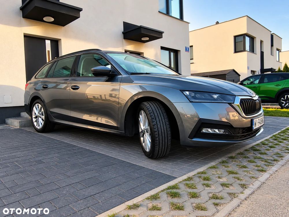 Skoda Octavia 2.0 TDI Ambition DSG - 3