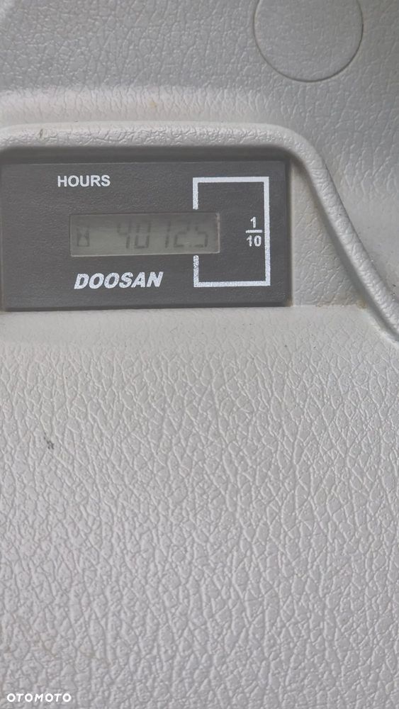 Doosan DX 140  LC - 5  KOPARKA GĄSIENICOWA - 31