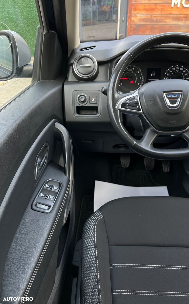 Dacia Duster 1.5 dCi 4x4 Prestige - 10