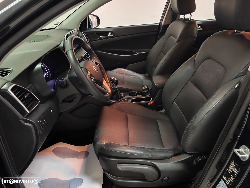 Hyundai Tucson 1.6 CRDi Premium+Pack Pele - 11