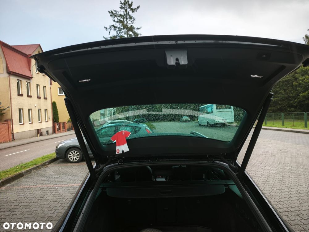 Skoda Superb 2.0 TDI SCR L&K DSG - 10