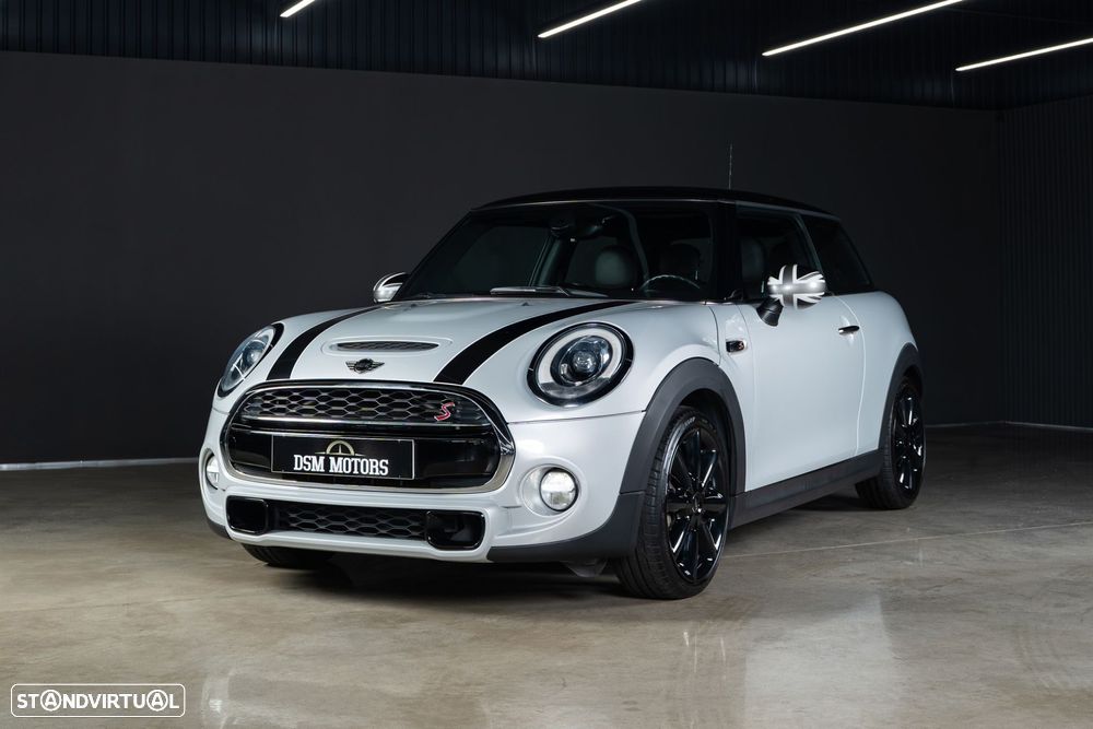 MINI 3 Portas Cooper D - 1