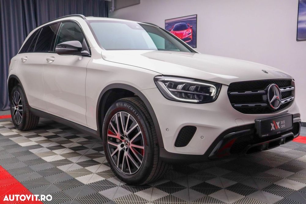Mercedes-Benz GLC - 11