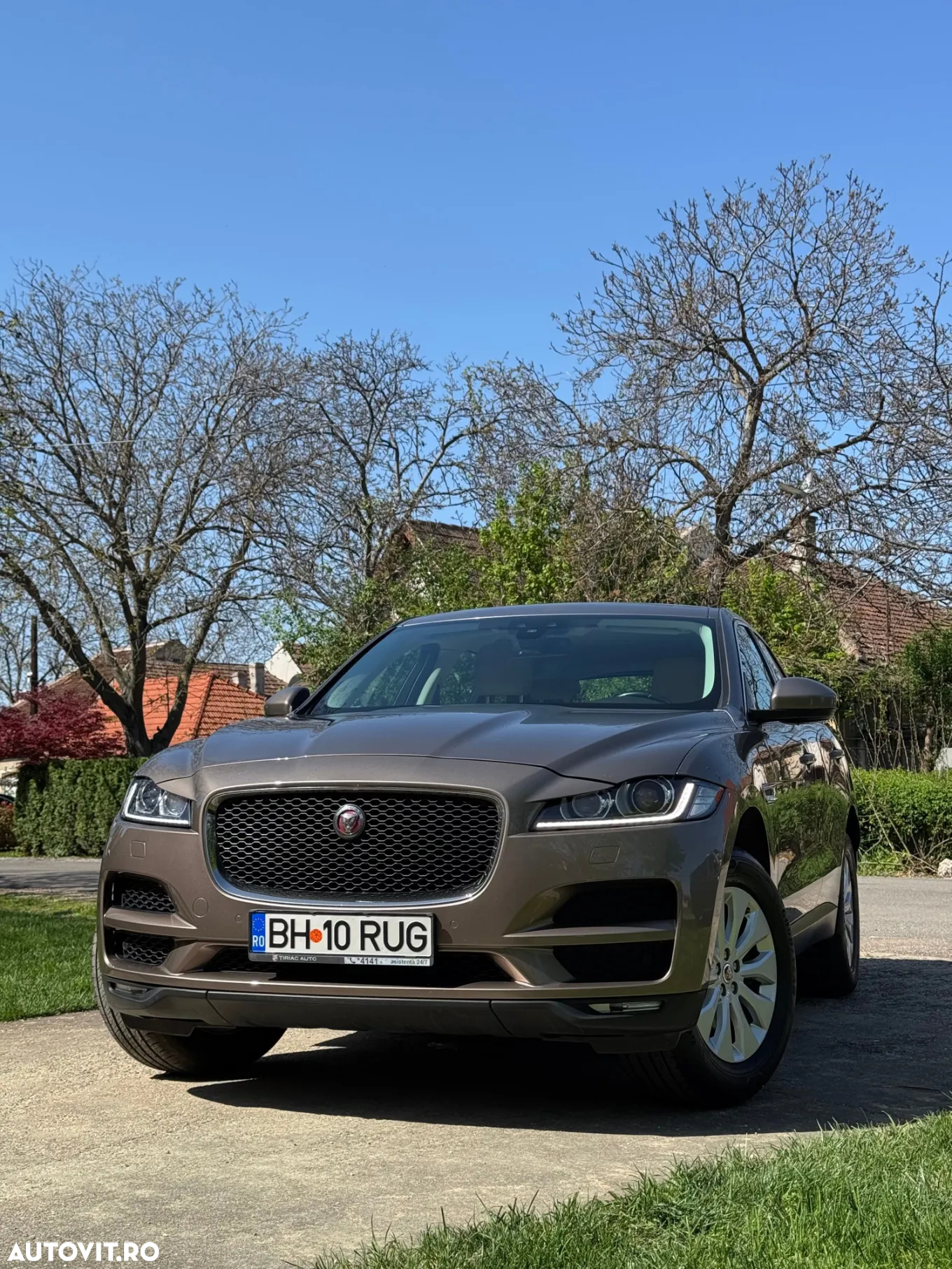 Jaguar F-Pace - 10