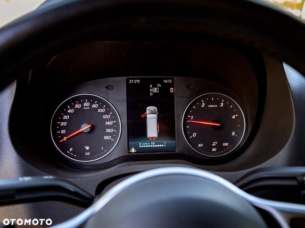 Mercedes-Benz SPRINTER - 19