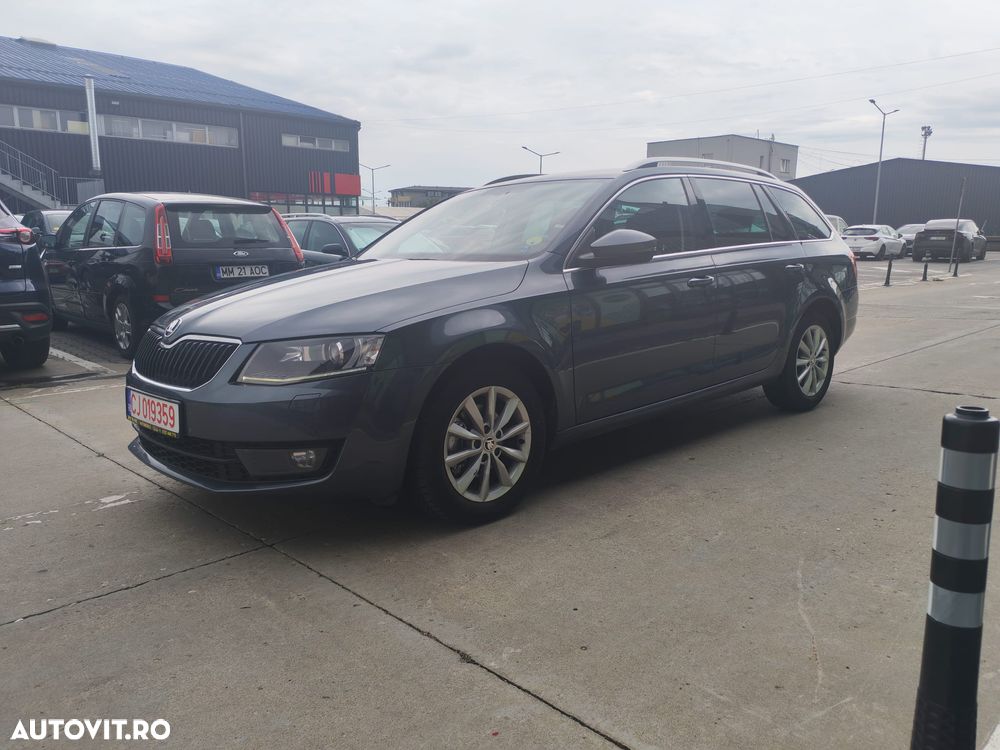 Skoda Octavia 2.0 TDI DSG Premium Edition - 11