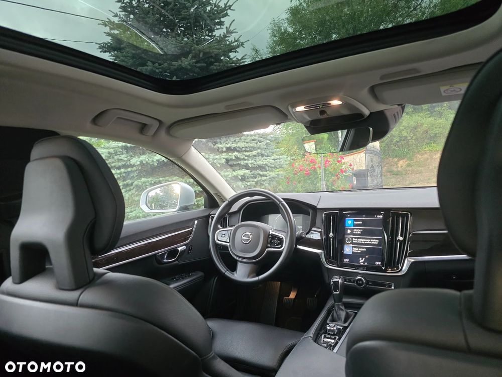 Volvo V90 D4 Momentum - 5