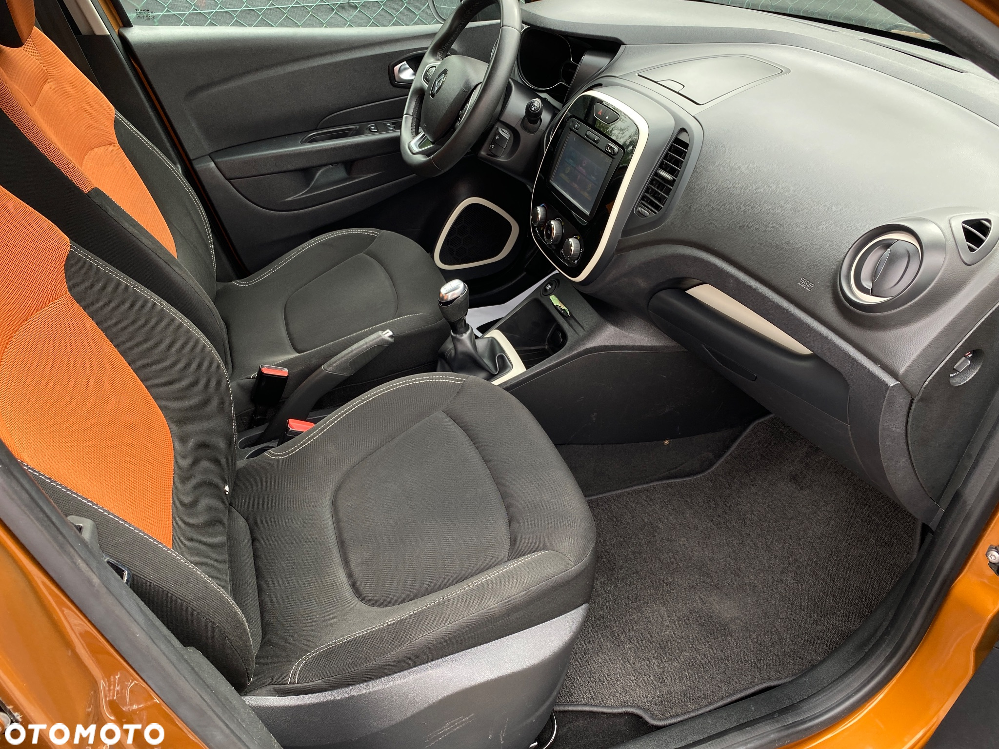 Renault Captur - 8