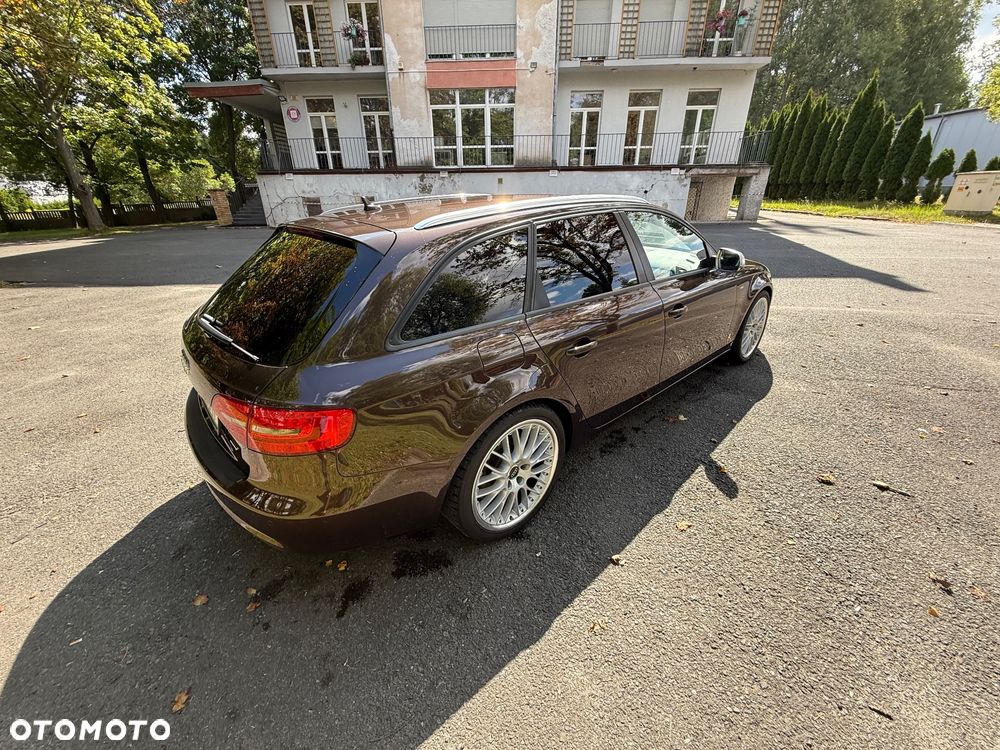 Audi A4 Avant 2.0 TDI Quattro S tronic - 3