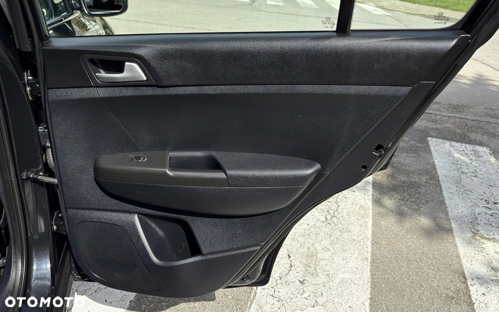 Kia Sportage 1.6 GDI L 2WD - 27