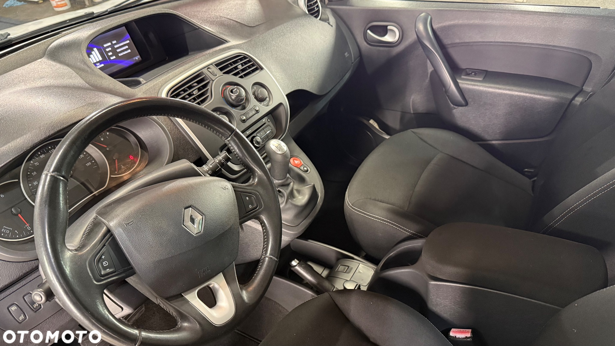 Renault Kangoo 1.5 dCi Limited Eu6 - 12
