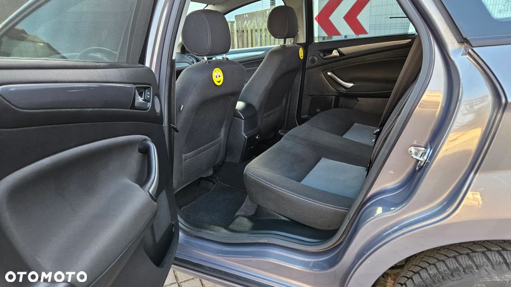 Ford Mondeo 1.6 TDCi Business Edition - 30