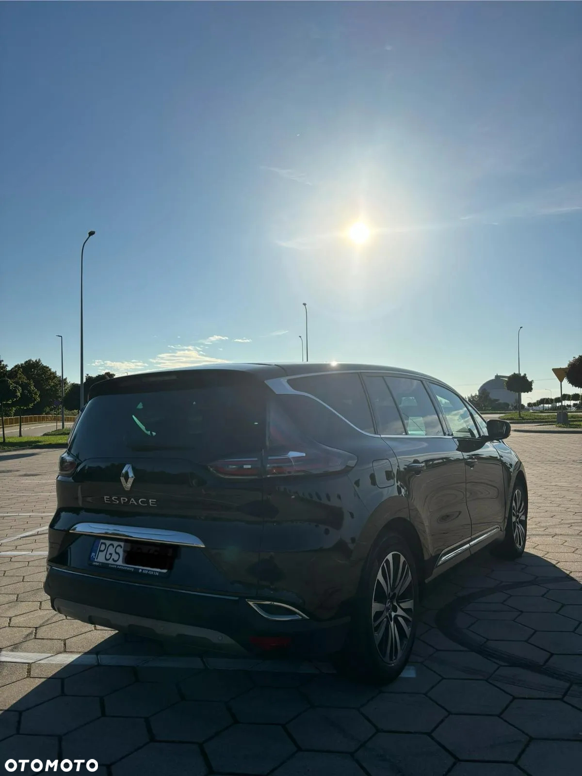 Renault Espace 1.6 dCi Energy Initiale Paris EDC 7os - 4