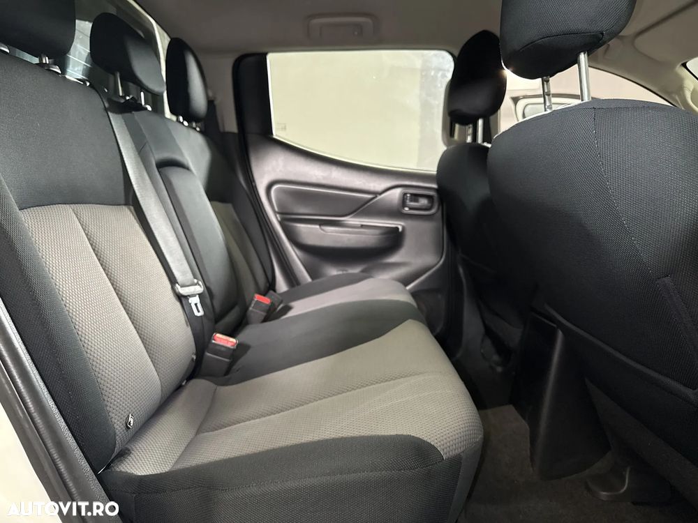 Mitsubishi L200 - 13
