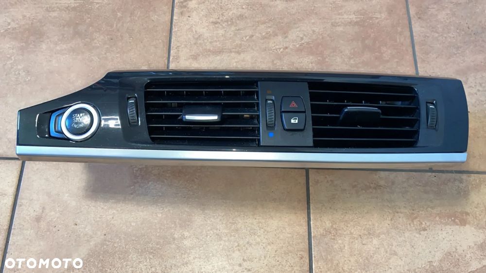 BMW X3 F25 KRATKI NAWIEWU ŚRODKOWE 9184743 - 1