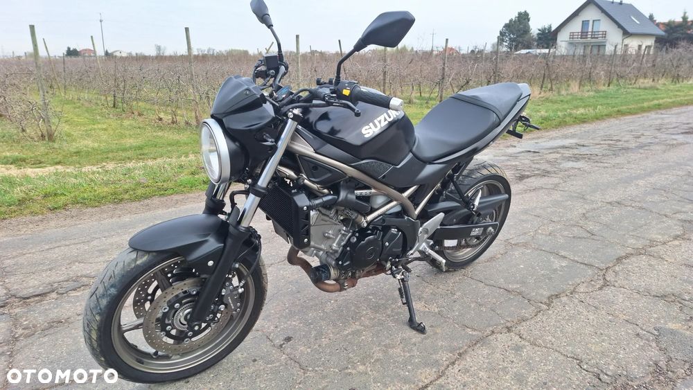 Suzuki SV - 24